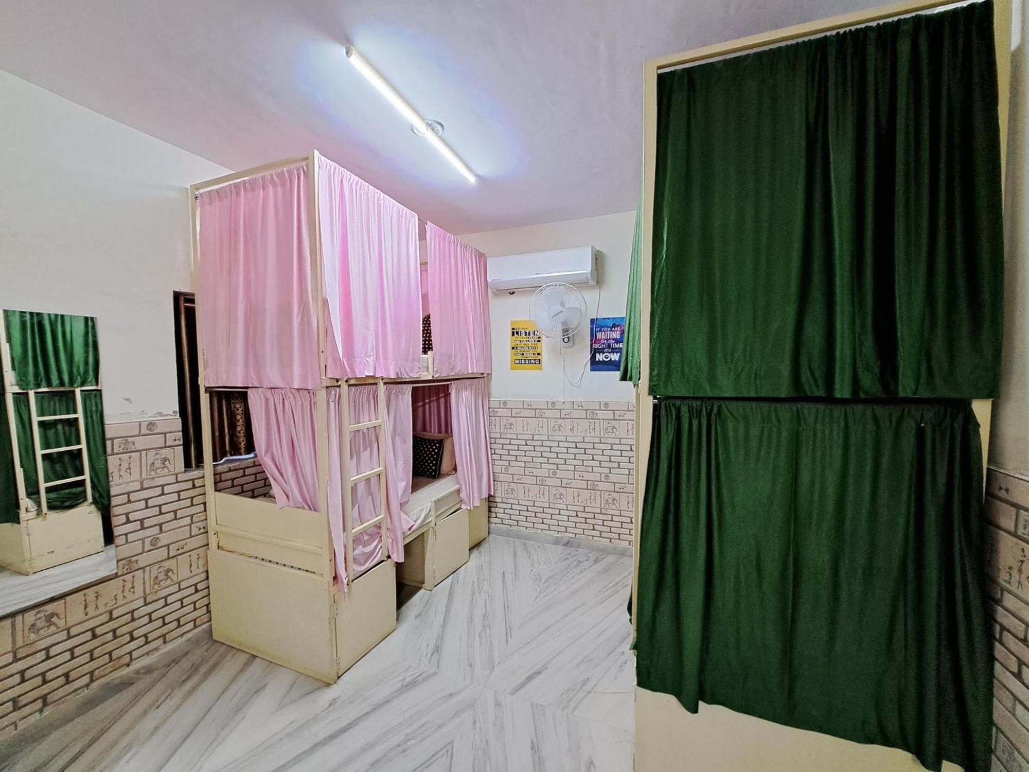 Swaraj Palace Jaipur Eksteriør billede